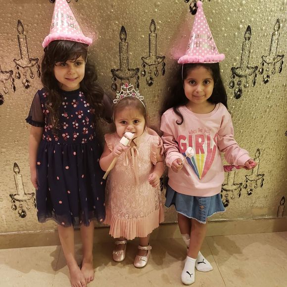 Meet your Posher, Charity - Picture 1 of 1